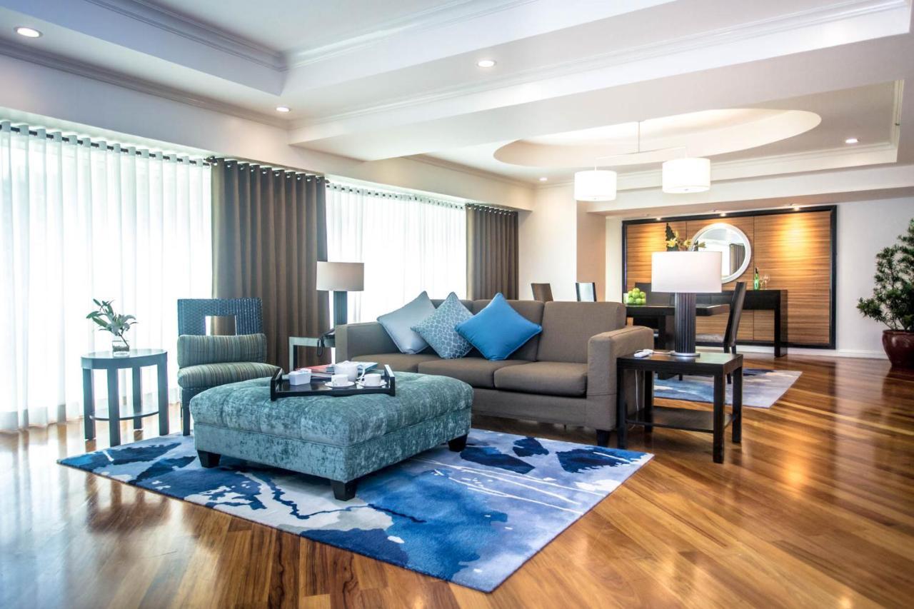 Fraser Place Manila Макати Экстерьер фото